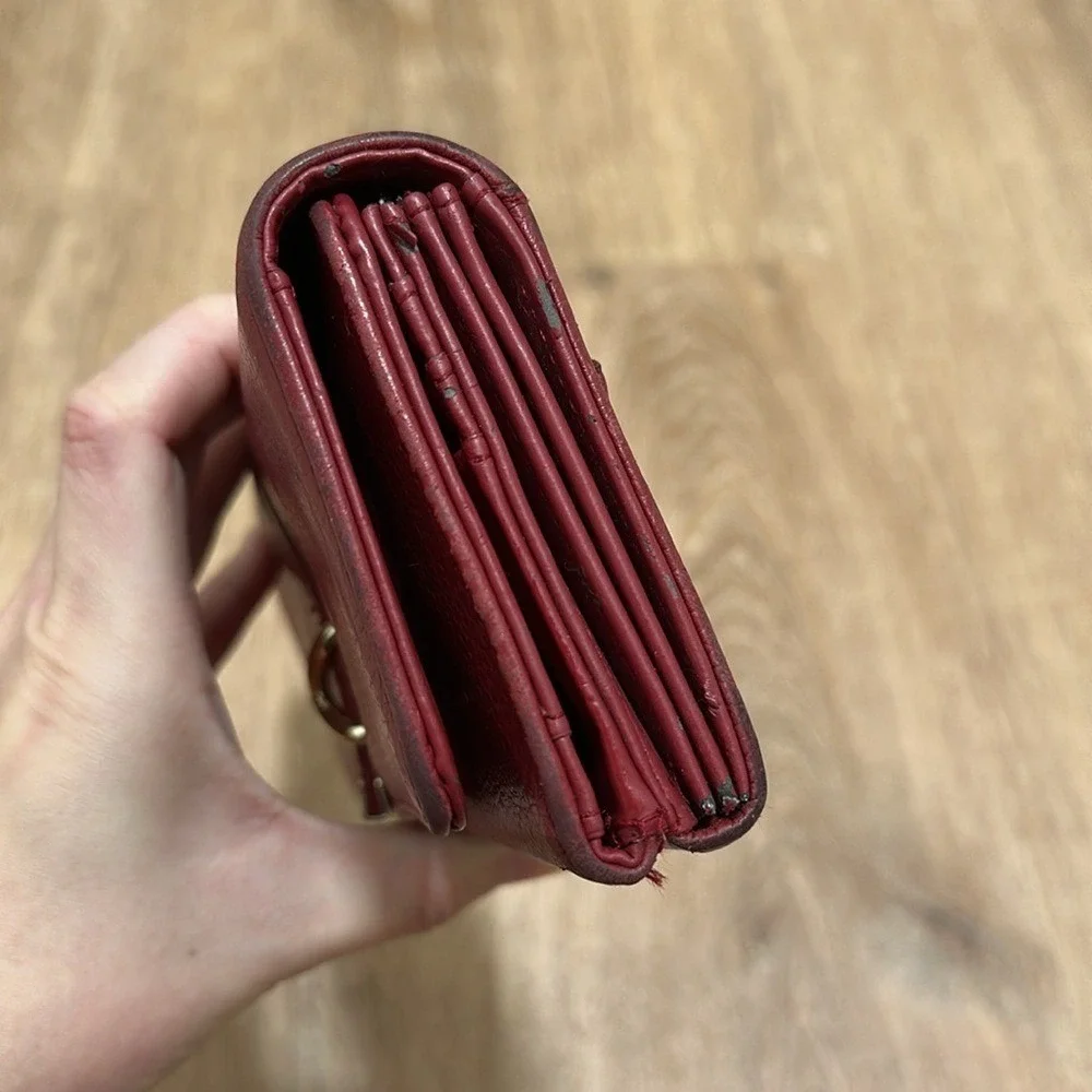 NAUTICA | Genuine Leather Tri-Fold Red Snap‎ Button Closure Wallet